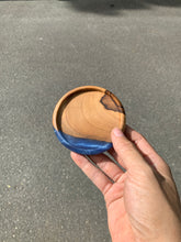 Load image into Gallery viewer, Epoxy Coasters - R000001